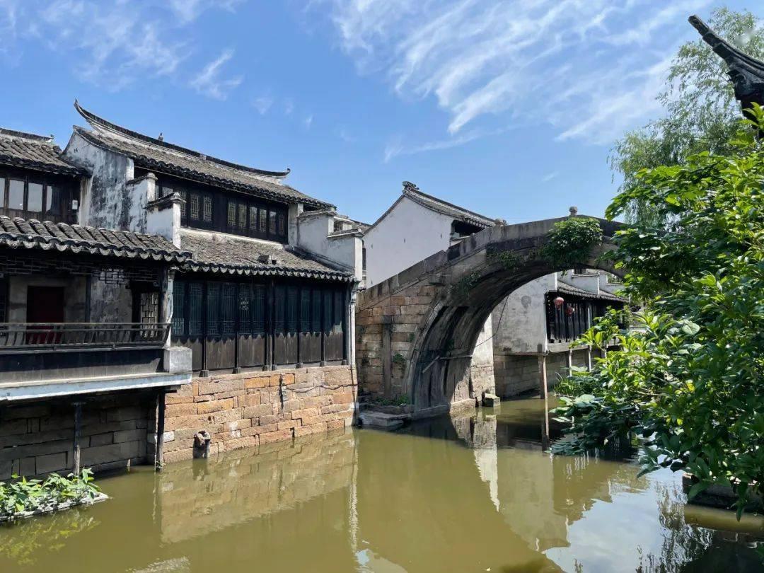 办年货 来高新 济南高新区年货节暨生命科学城2024产品展销会举办